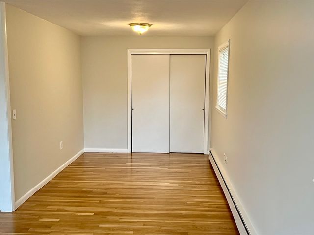 61 Richmond Ave, Worcester, MA 01602