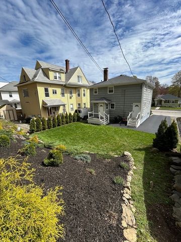 61 Richmond Ave, Worcester, MA 01602