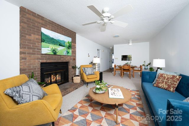 38 Wildwood Avenue, Asheville, NC 28804