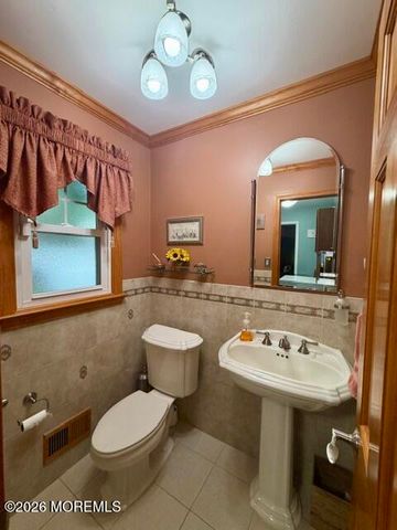 12 Alberta Drive, Marlboro, NJ 07746