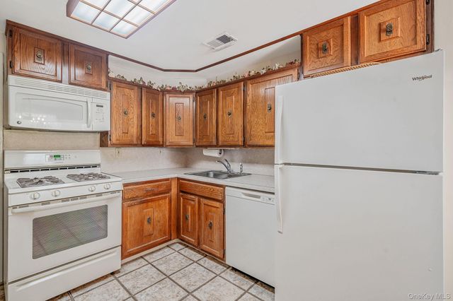 310 Birchwood Road, Medford, NY 11763