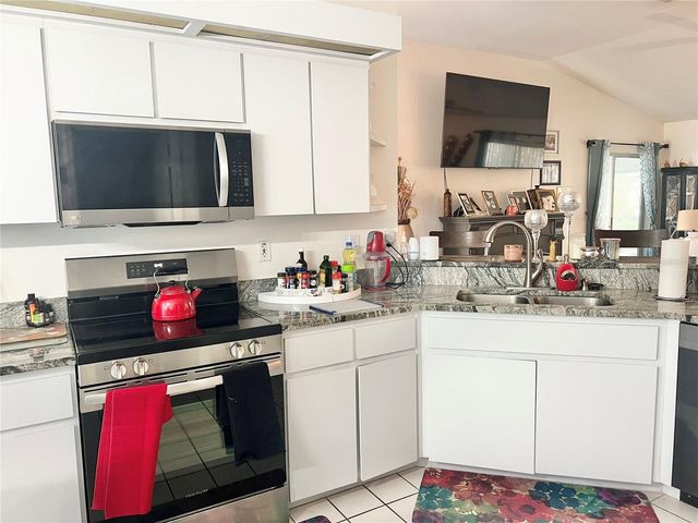 11451 SW 76TH AVENUE, Ocala, FL 34476