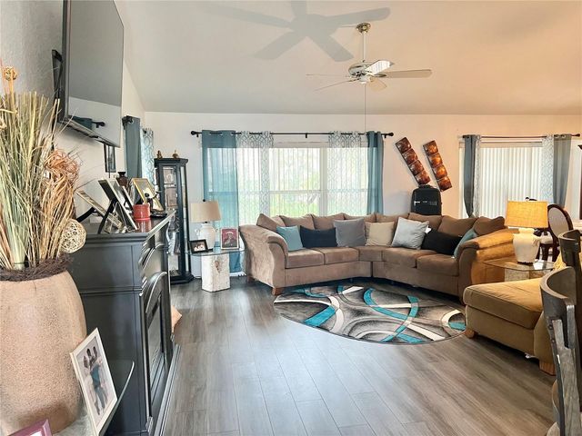 11451 SW 76TH AVENUE, Ocala, FL 34476