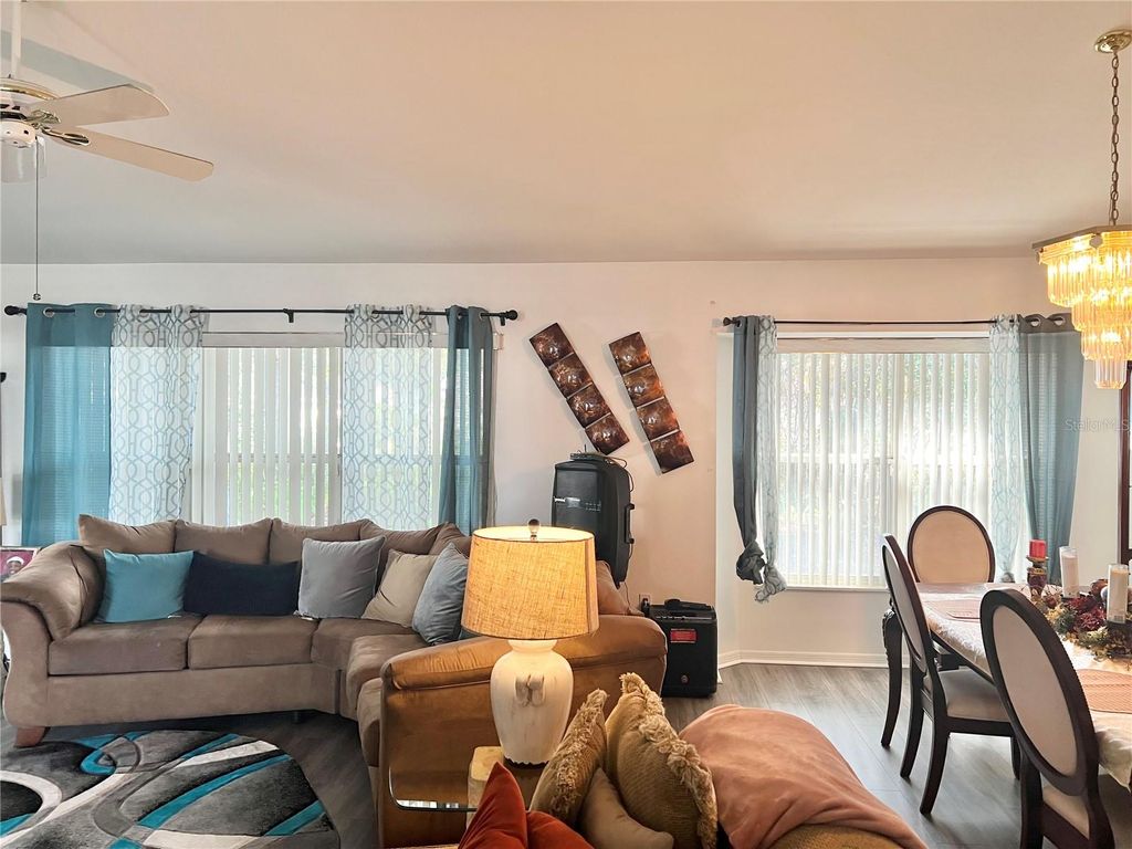 Image 13 of property listing at 11451 SW 76TH AVENUE, Ocala, FL 34476