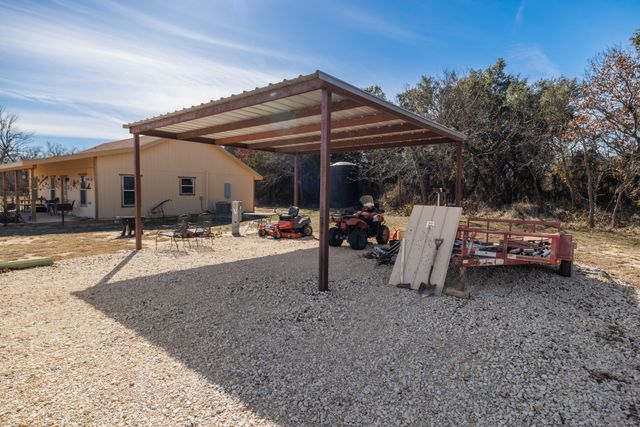 10607 430, Cross Plains, TX 76443