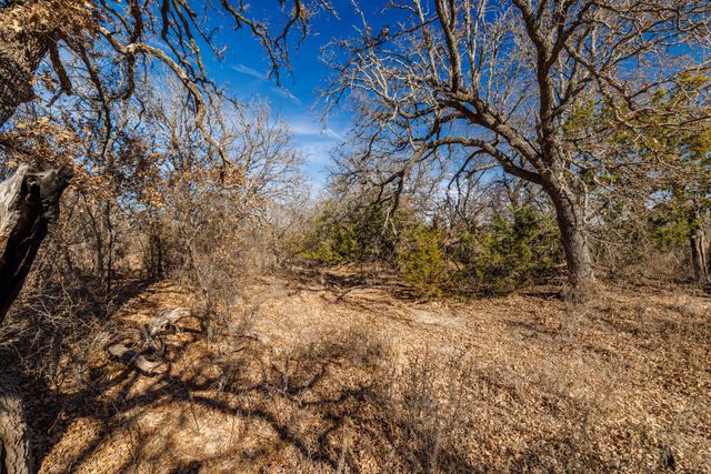 10607 430, Cross Plains, TX 76443