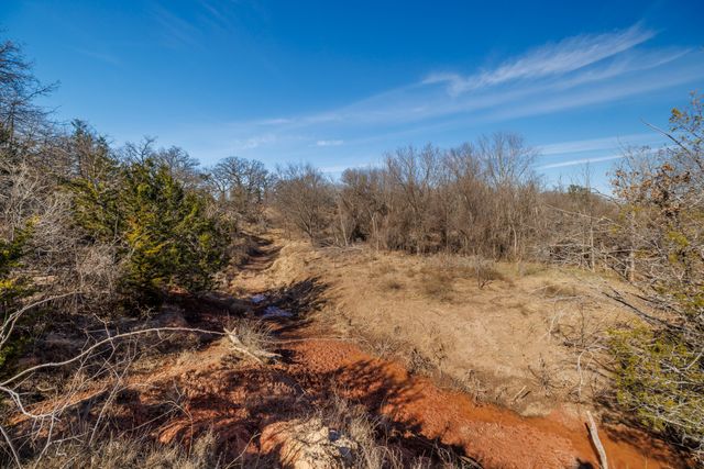 10607 430, Cross Plains, TX 76443