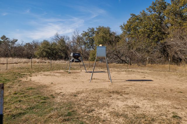 10607 430, Cross Plains, TX 76443