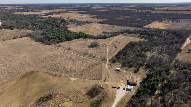 10607 430, Cross Plains, TX 76443