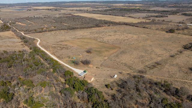 10607 430, Cross Plains, TX 76443