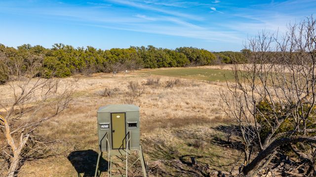 10607 430, Cross Plains, TX 76443