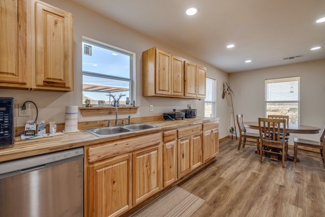 10607 430, Cross Plains, TX 76443