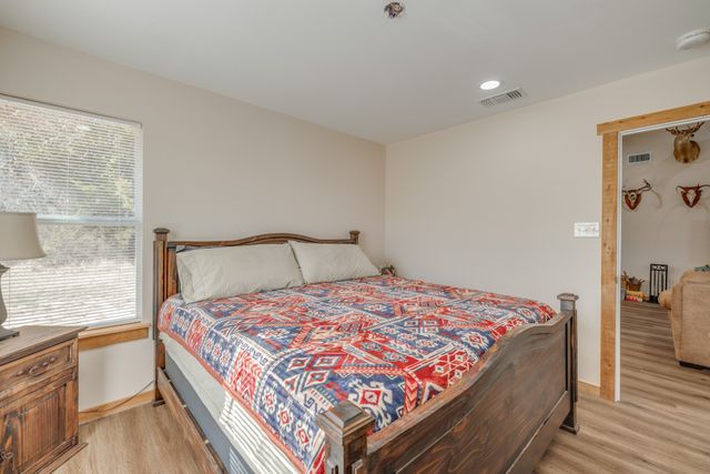 10607 430, Cross Plains, TX 76443