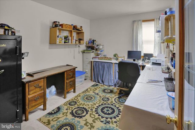 7106 BERNVILLE RD, Bernville, PA 19506