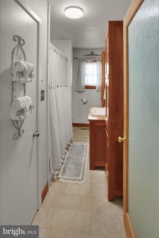 7106 BERNVILLE RD, Bernville, PA 19506