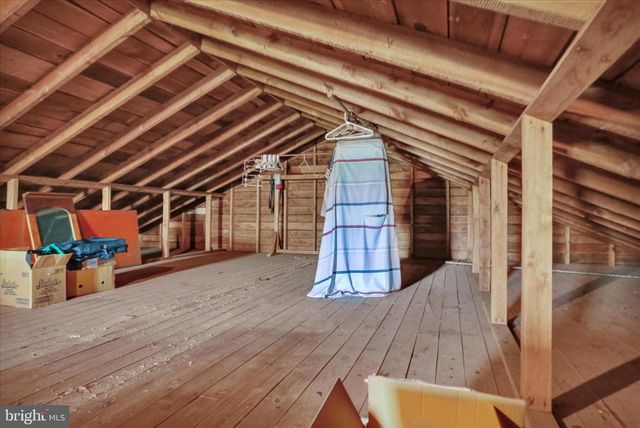 7106 BERNVILLE RD, Bernville, PA 19506