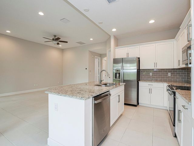 6148 Bella Rosa Lane, Vero Beach, FL 32966