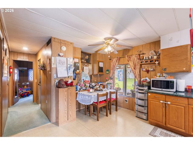 146 CRATER Rd, Camas Valley, OR 97416