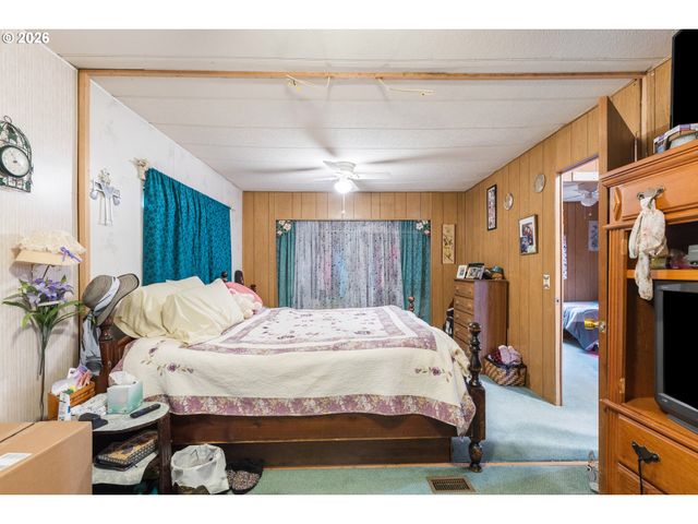 146 CRATER Rd, Camas Valley, OR 97416