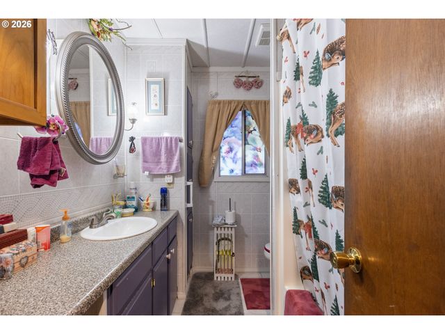 146 CRATER Rd, Camas Valley, OR 97416