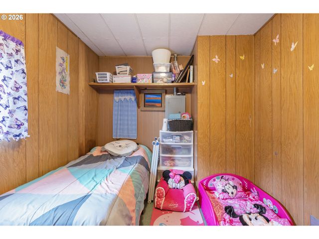 146 CRATER Rd, Camas Valley, OR 97416