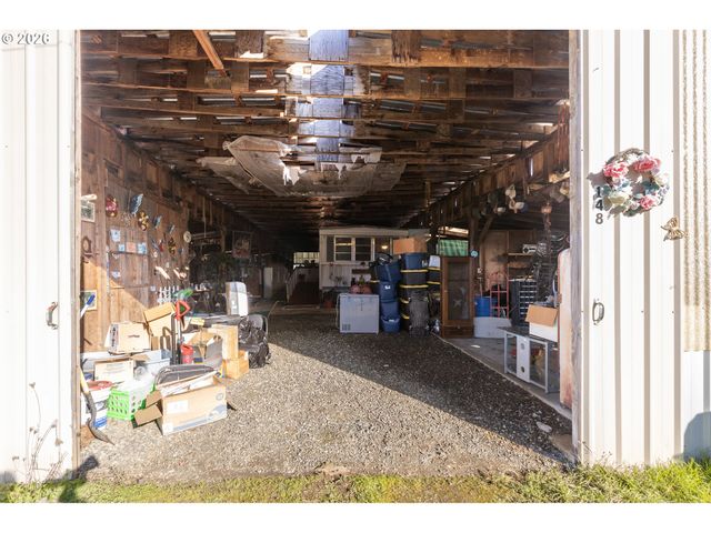 146 CRATER Rd, Camas Valley, OR 97416