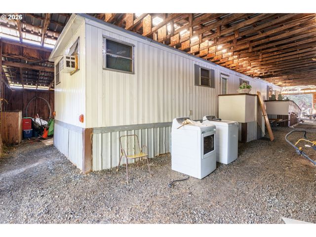 146 CRATER Rd, Camas Valley, OR 97416