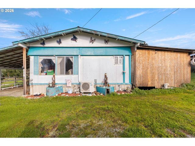 146 CRATER Rd, Camas Valley, OR 97416