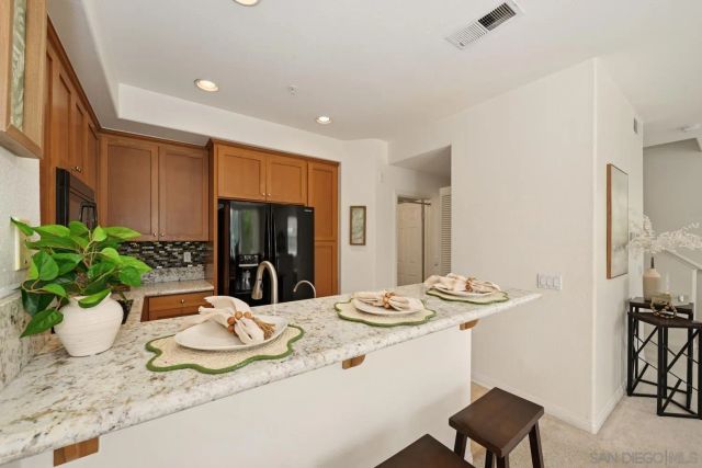 4611 Central Plaza, San Diego, CA 92123
