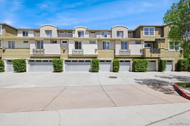 4611 Central Plaza, San Diego, CA 92123