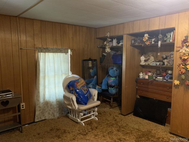 2080 N Milford Road, Highland Charter Township, MI 48357