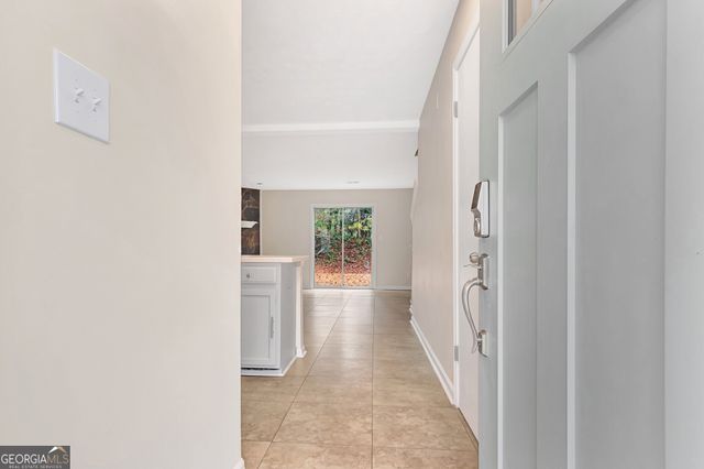 1946 Cornell Way, Morrow, GA 30260