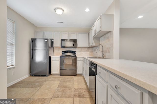 1946 Cornell Way, Morrow, GA 30260