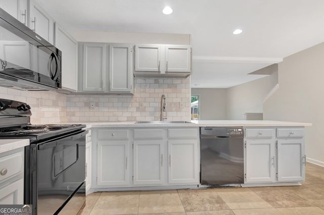 1946 Cornell Way, Morrow, GA 30260