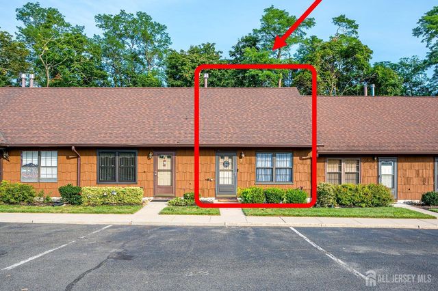 7 Quail run Drive, Jamesburg, NJ 08831