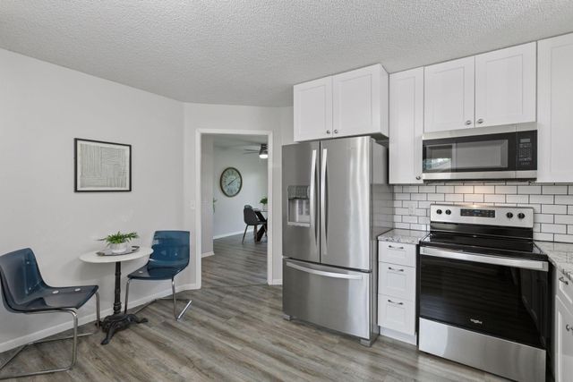 14067 81st Avenue N, Maple Grove, MN 55311