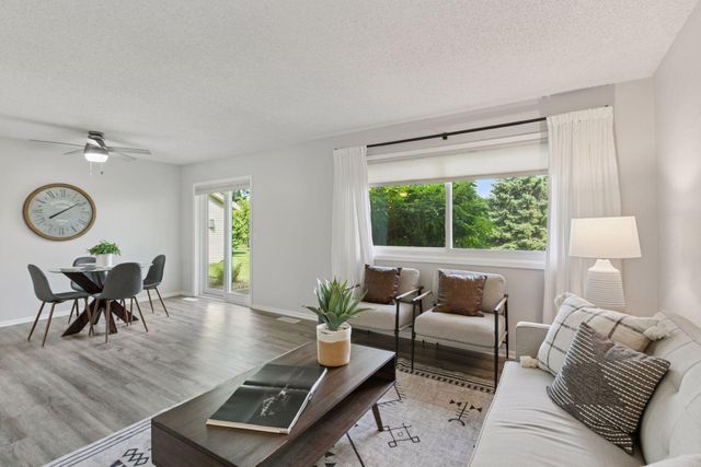 14067 81st Avenue N, Maple Grove, MN 55311