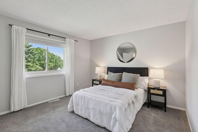 14067 81st Avenue N, Maple Grove, MN 55311