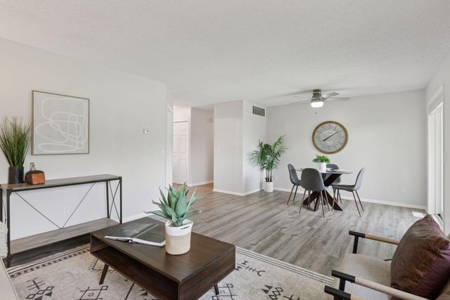 14067 81st Avenue N, Maple Grove, MN 55311