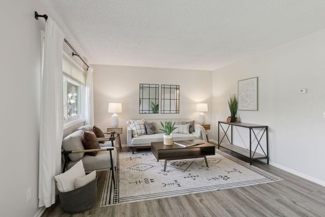 14067 81st Avenue N, Maple Grove, MN 55311