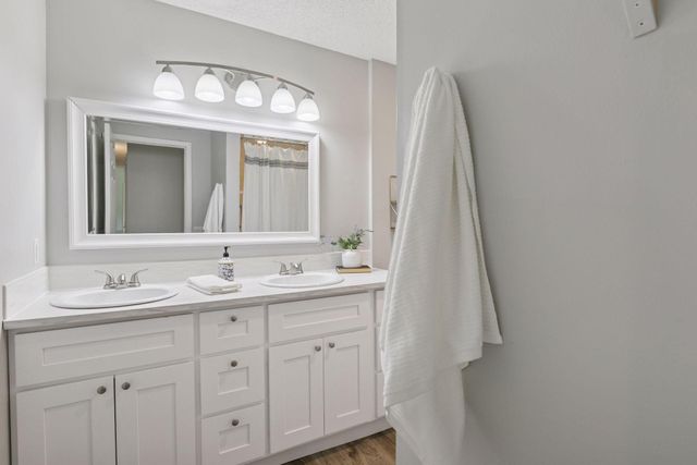 14067 81st Avenue N, Maple Grove, MN 55311