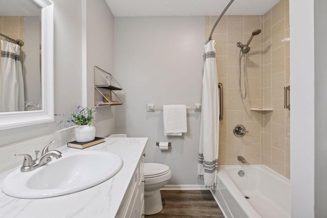 14067 81st Avenue N, Maple Grove, MN 55311