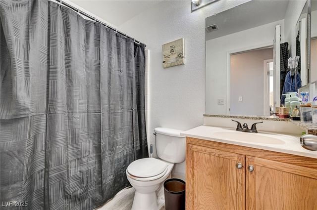 2538 Olay Street, Las Vegas, NV 89142