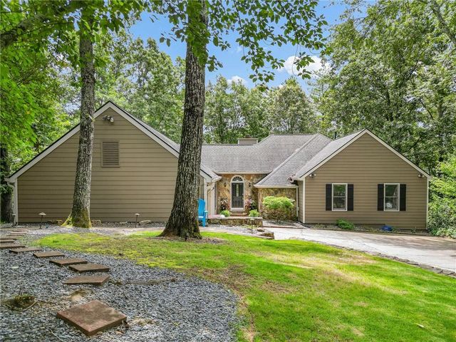 160 Fairway Ridge Drive, Johns Creek, GA 30022
