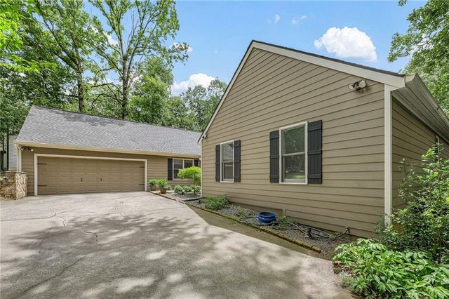 160 Fairway Ridge Drive, Johns Creek, GA 30022