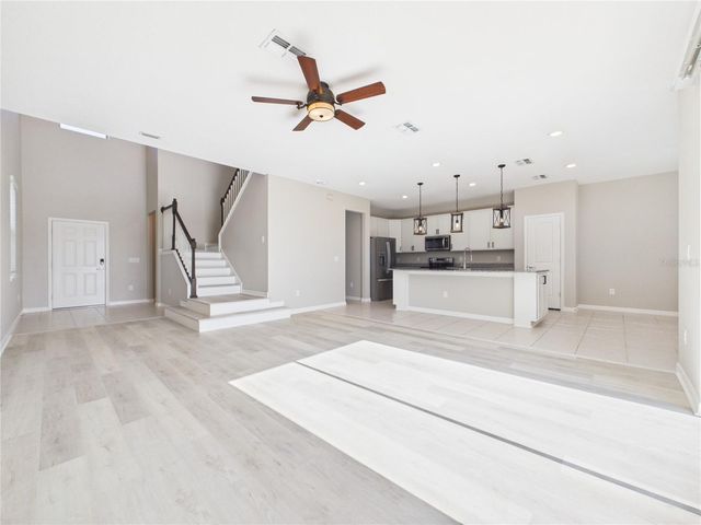 11303 GREEN HARVEST DRIVE, Riverview, FL 33578