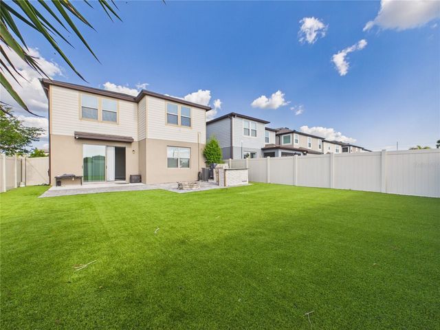 11303 GREEN HARVEST DRIVE, Riverview, FL 33578