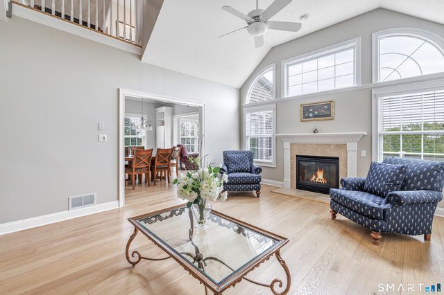 17 Waterford Lane, Shelton, CT 06484