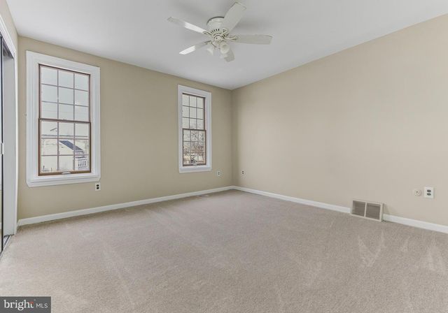 124 N BROADWAY, Gloucester City, NJ 08030