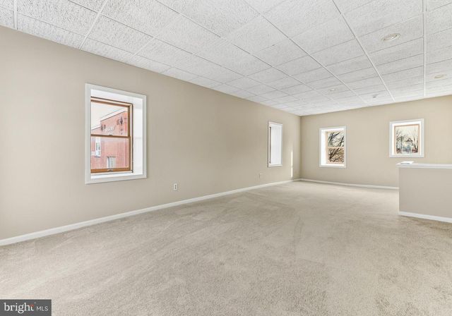 124 N BROADWAY, Gloucester City, NJ 08030